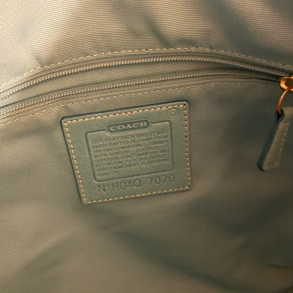 Auth Coach Large Bag - Picture 8 of 8